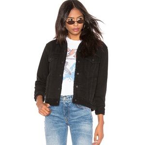 Levi’s Ex-Boyfriend Sherpa Trucker Jacket in Forever Black